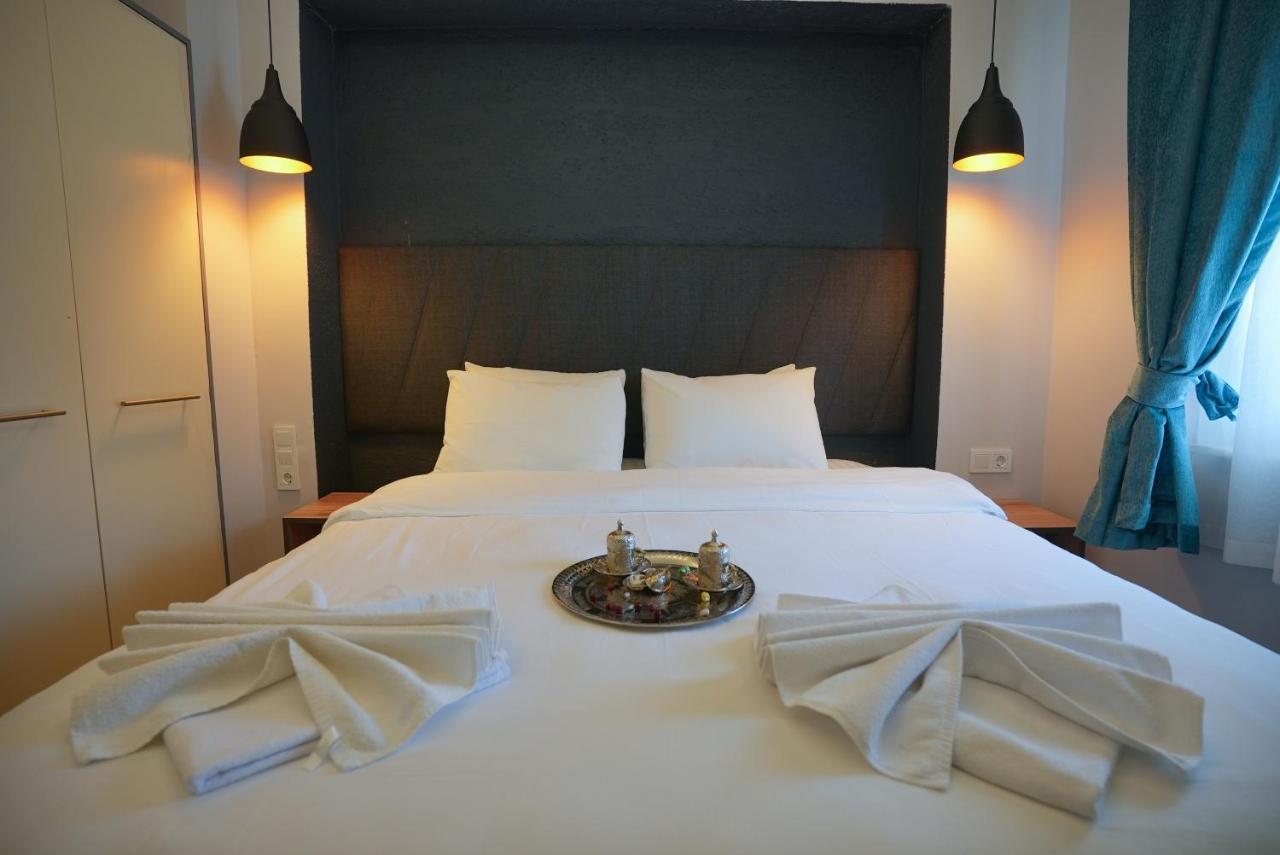 Sea Front Pansiyon Otel Antalya