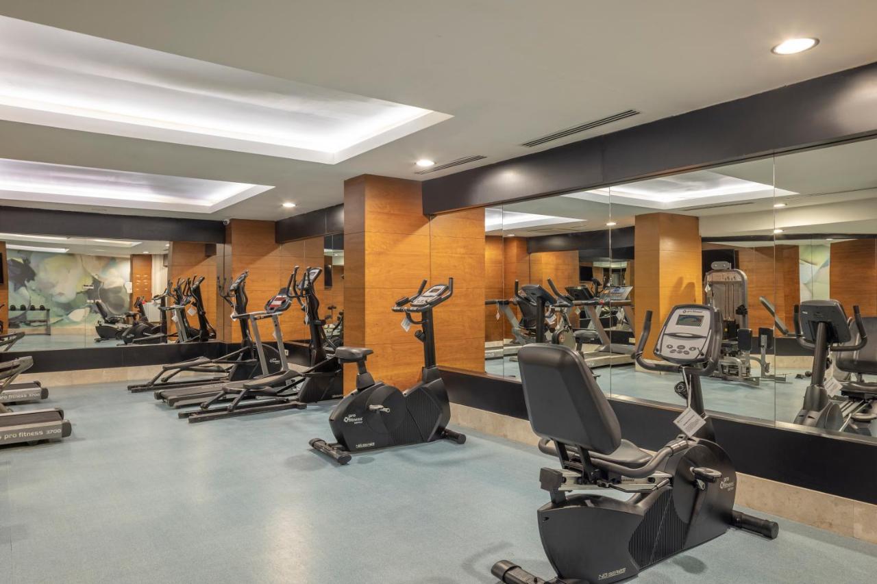 Hotel Wyndham Garden Lara 4*