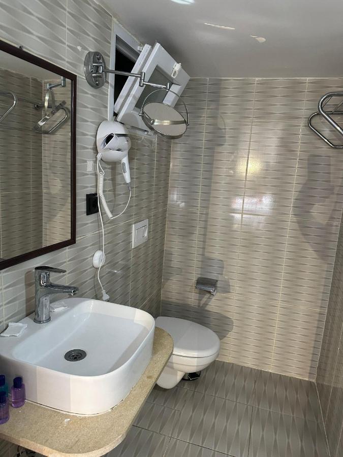 White Country Boutique Hotel 3*