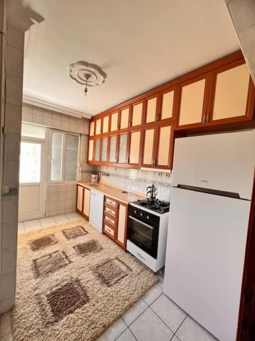 600 Meters To Konyaalti 1+1 Apartment *