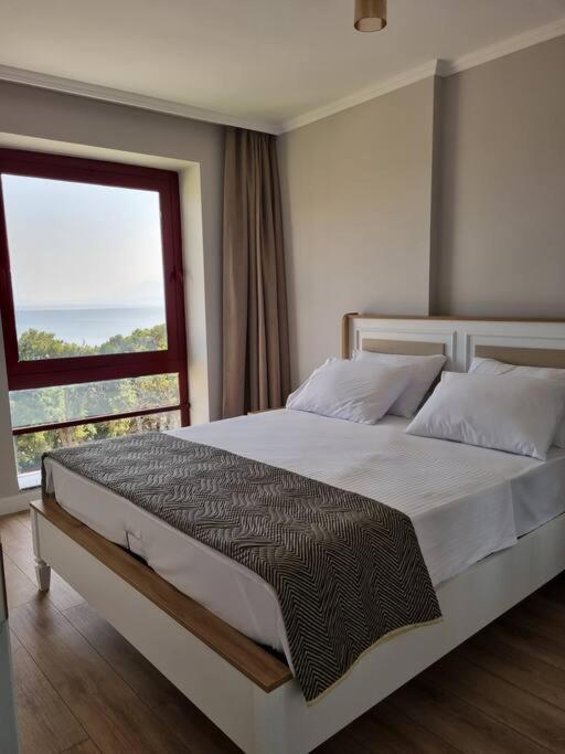 Royal Homes 402 Otel *