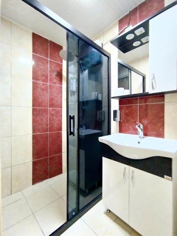 Cozy Near Shopping Malls In Kepez, Apartment