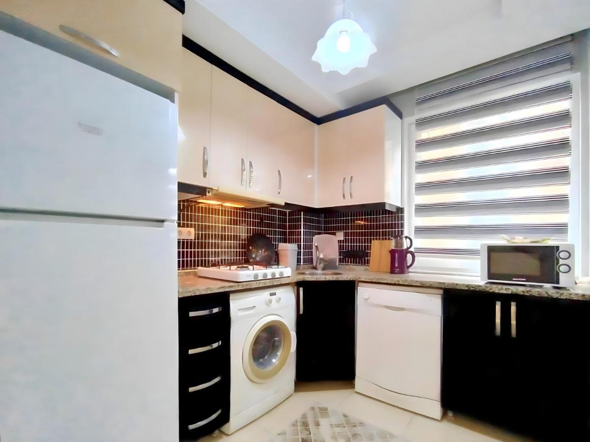 Cozy Near Shopping Malls In Kepez, Apartment *