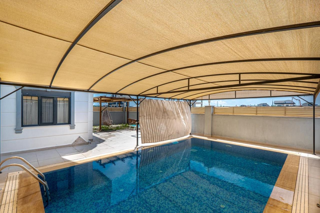 Villa Secluded With Private Pool In