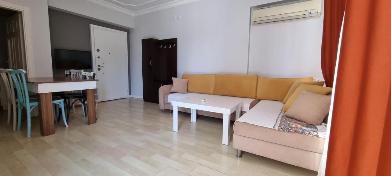 Konyaaltı Apart * Antalya