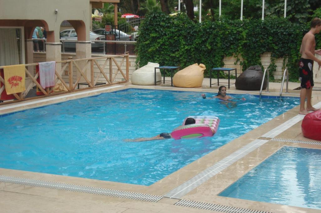 Tumay Hotel 2*