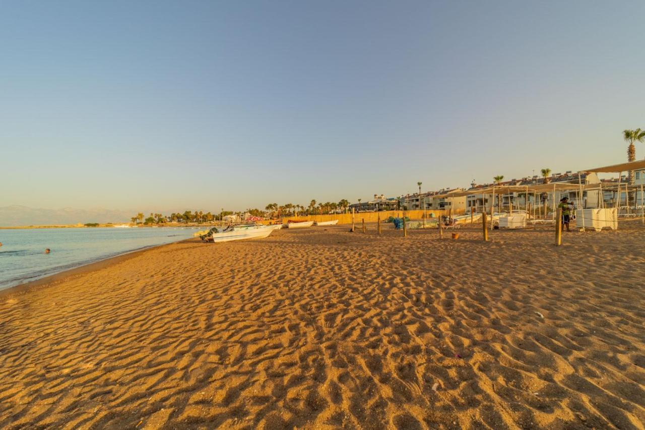 Daire Spacious Flat Near Lara In Muratpasa *