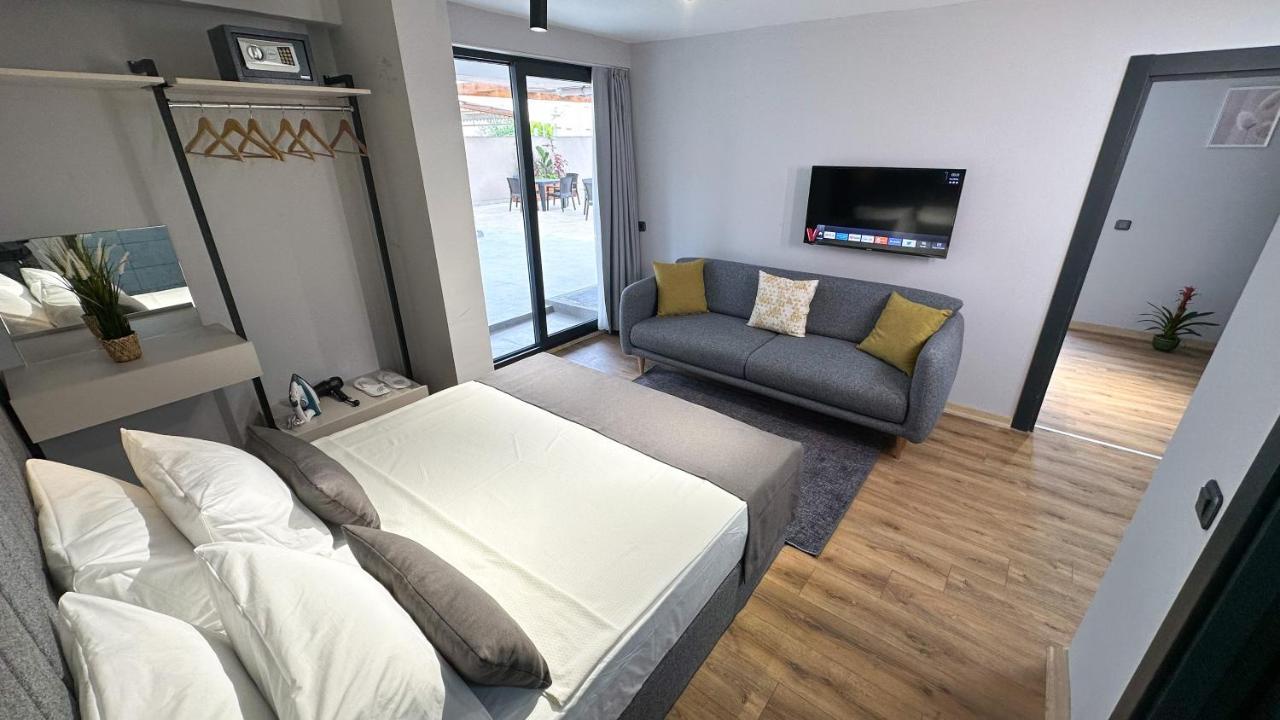 Notus Aparthotel *