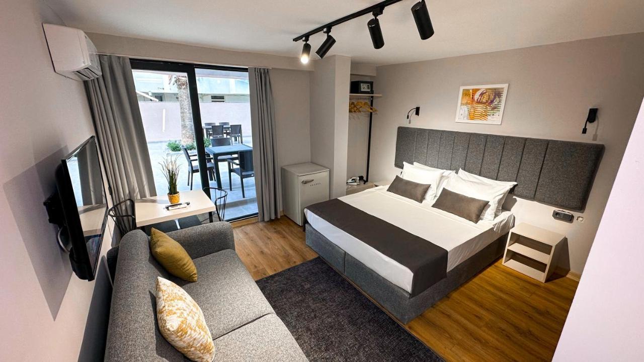Notus Aparthotel