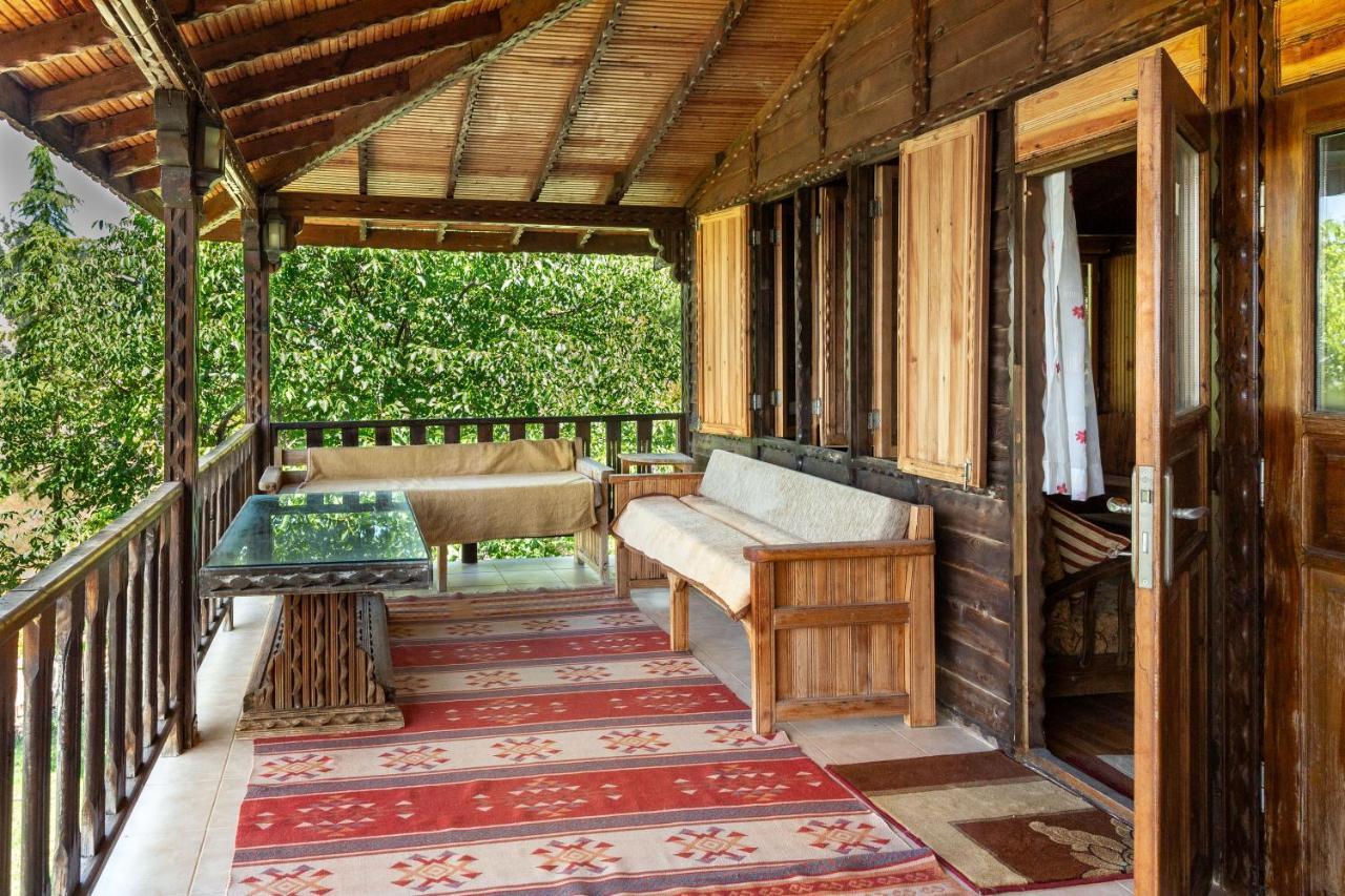Chalet Feslikan Chalet