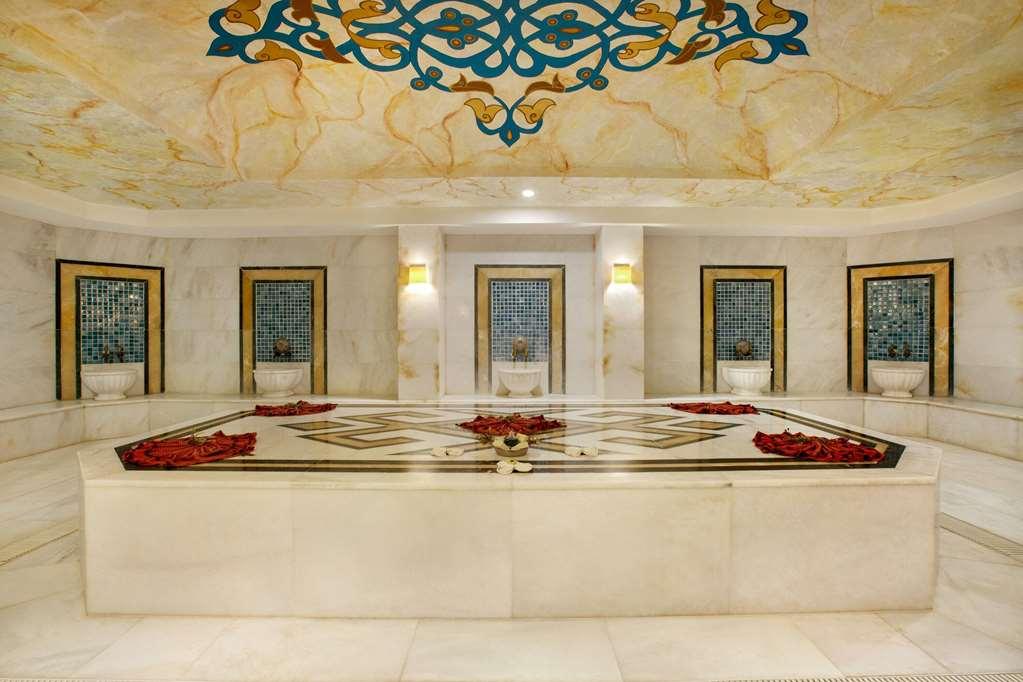 Hotel Wyndham Garden Lara 4*
