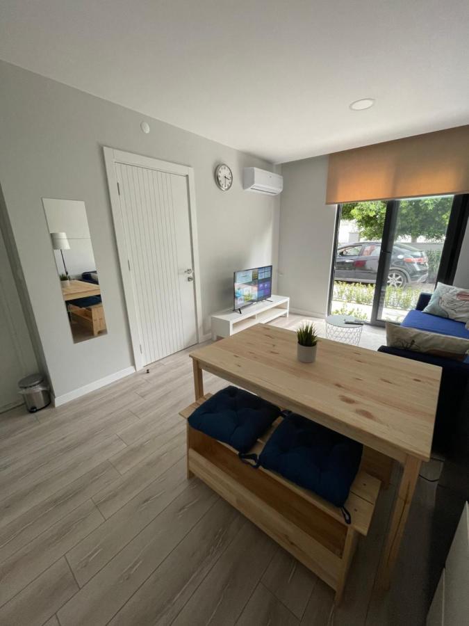 Flat For Rent 5 Minute From Airport