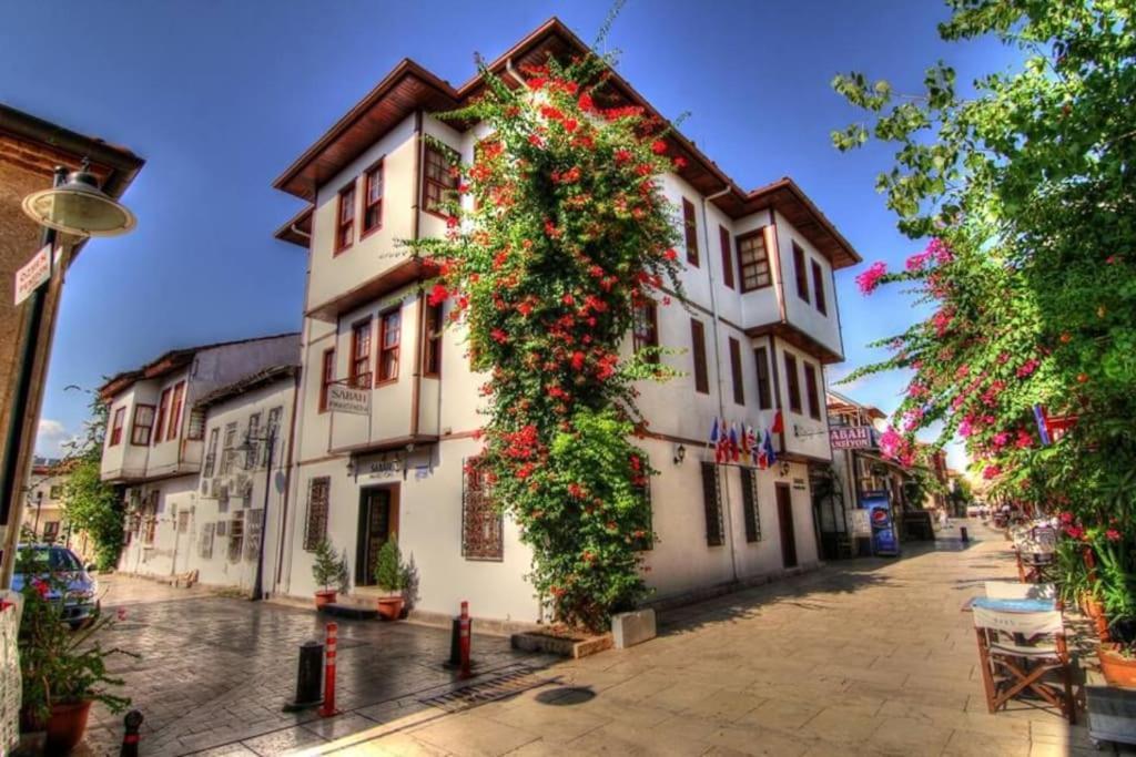 10 Location, Close To Beaches And Anywhere Apartment Antalya
