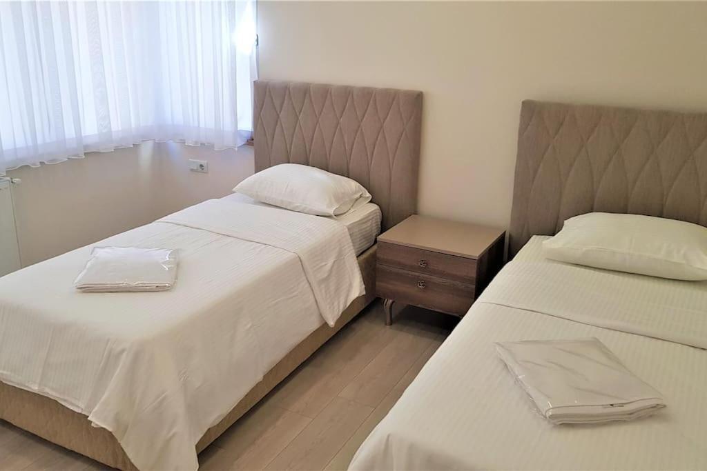Apartment 10 Location, Close To Beaches And Anywhere *