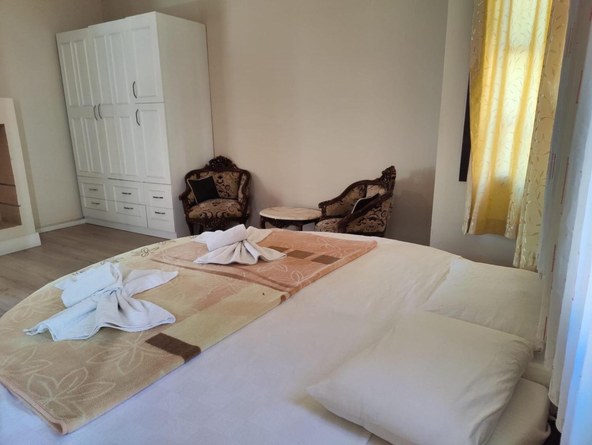 Antique House Guest house *