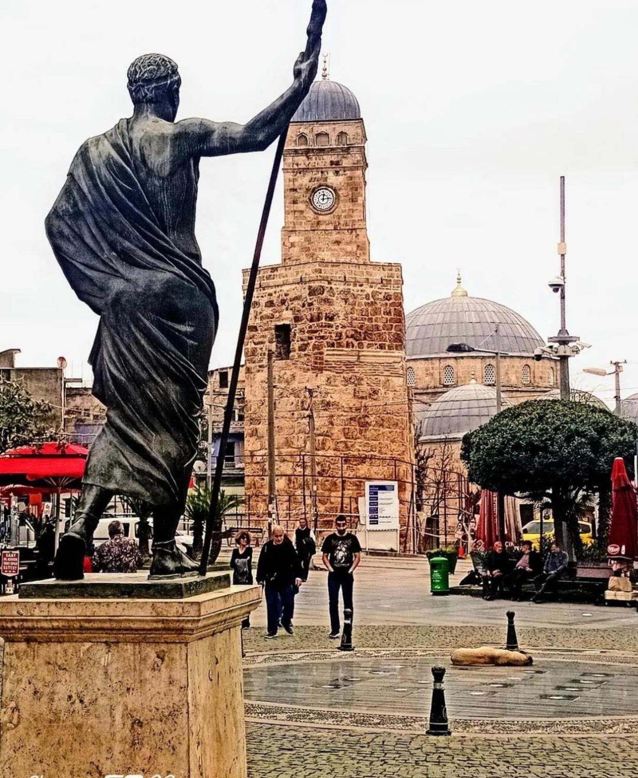 Kaleici Tarihi Lokasyon Bahceli Oezel Muestakil Ev Antalya