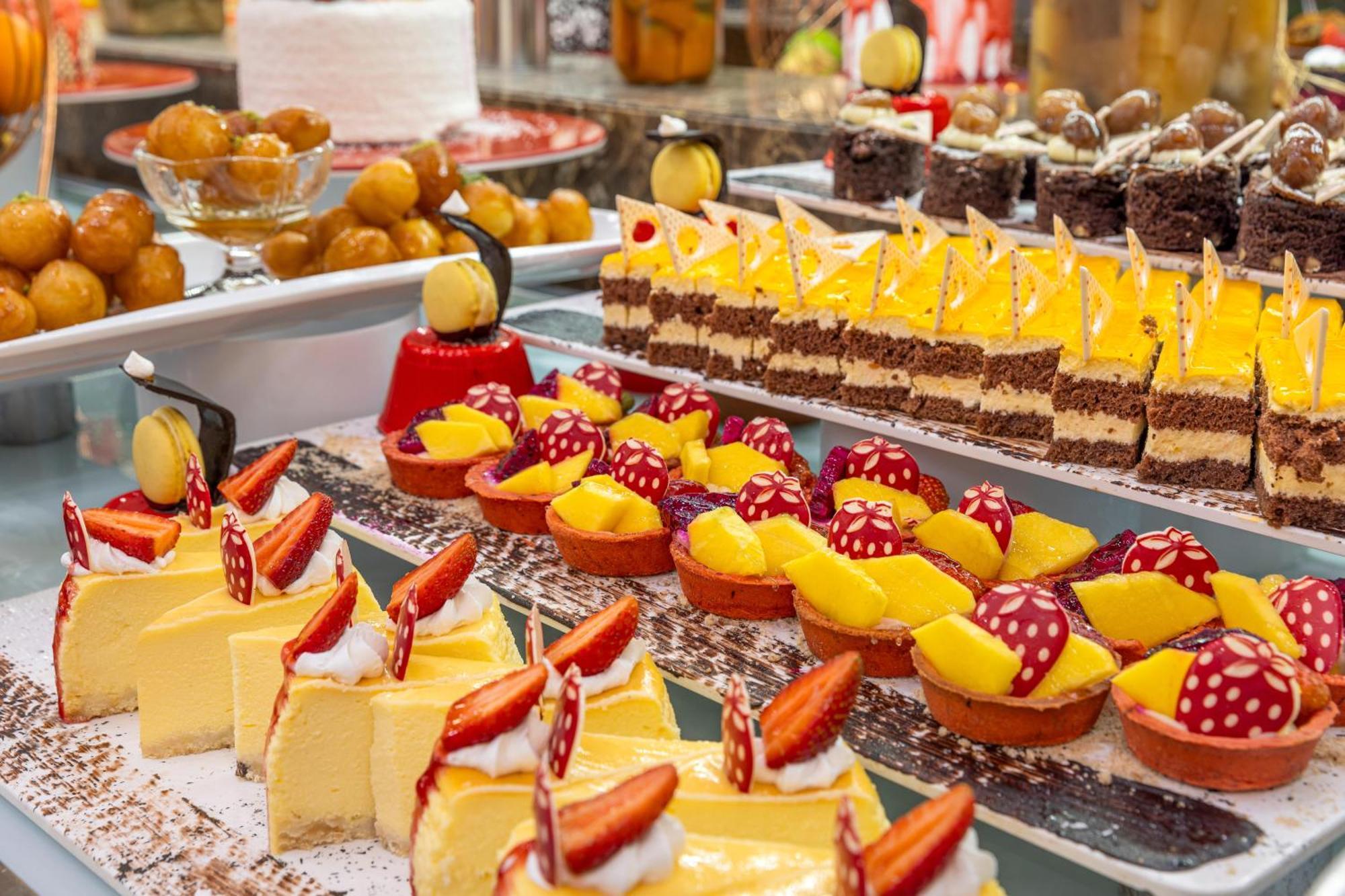 Concorde De Luxe Resort 5*