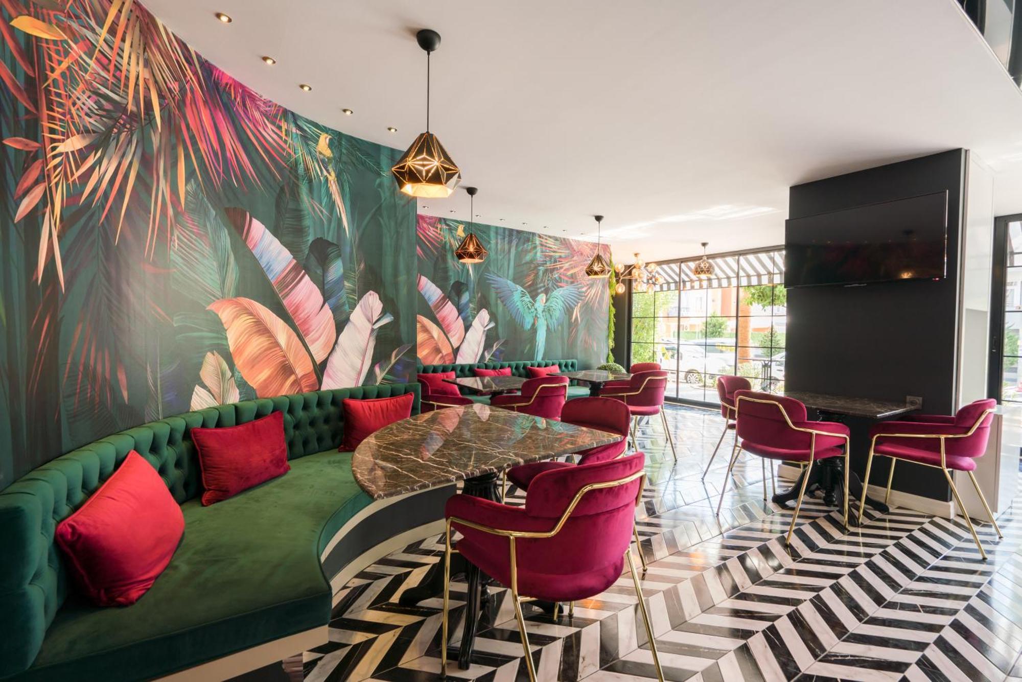 Basel Hotel 2*