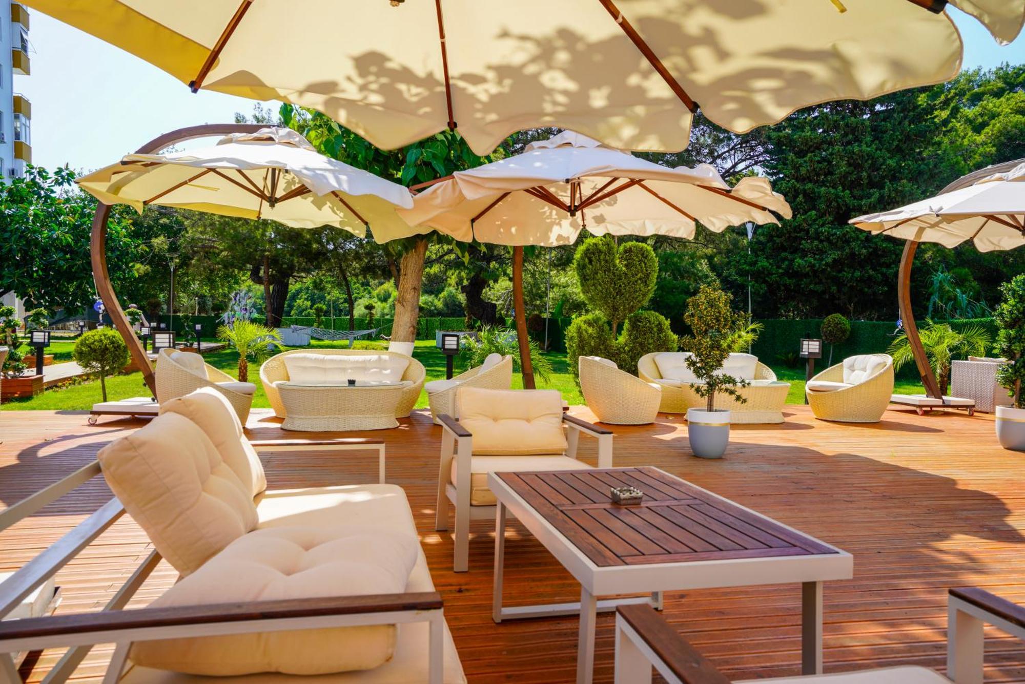 Lara Garden Butik Hotel 2*