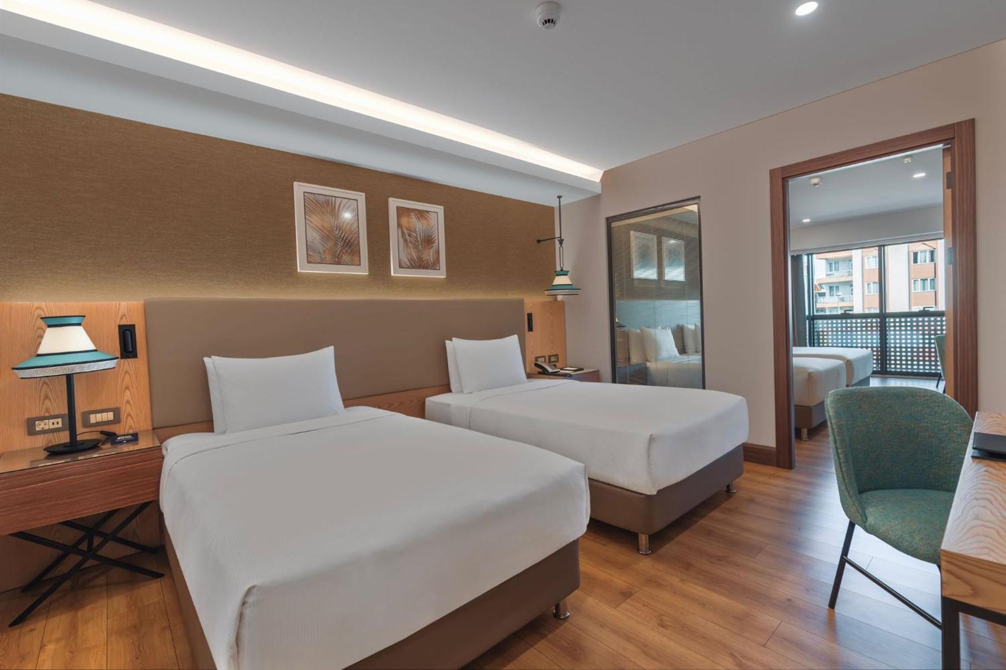 Doubletree By Hilton Centre Hotel 5*