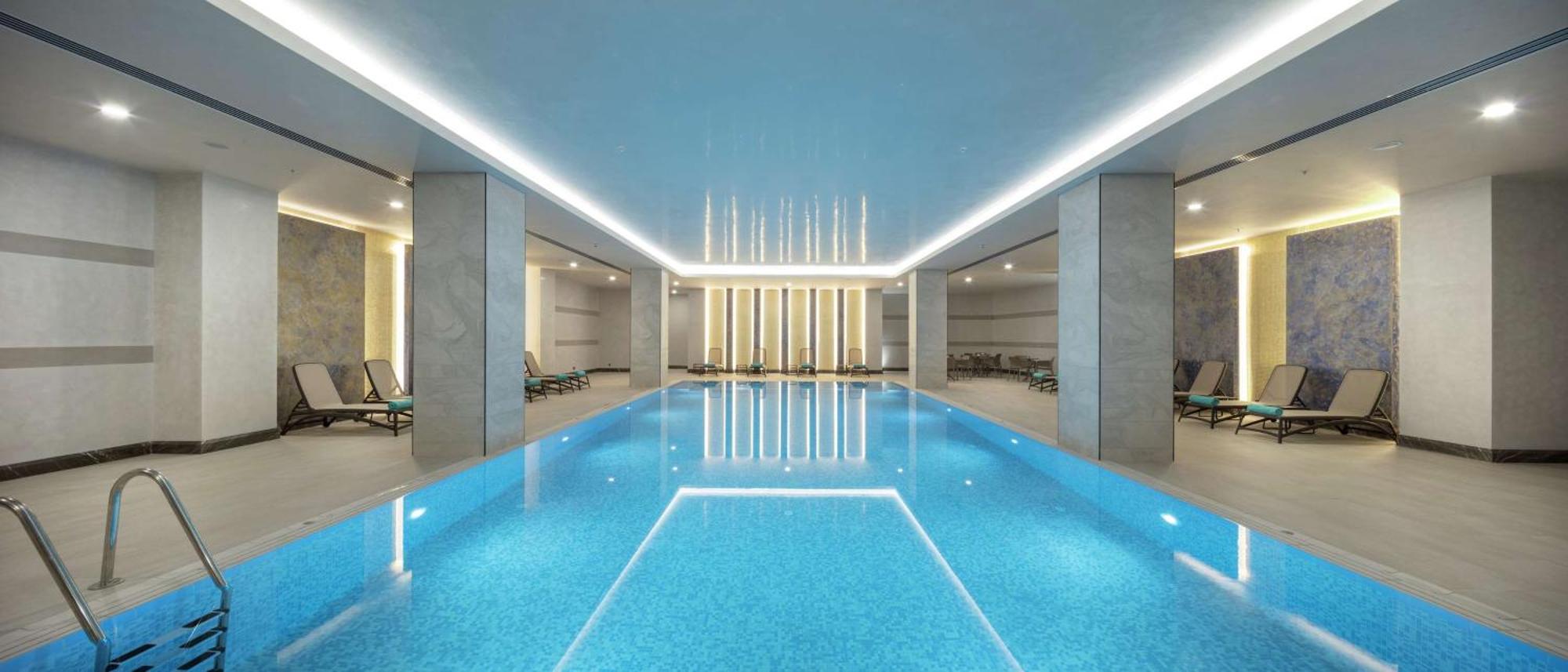 Doubletree By Hilton Centre Hotel Antalya