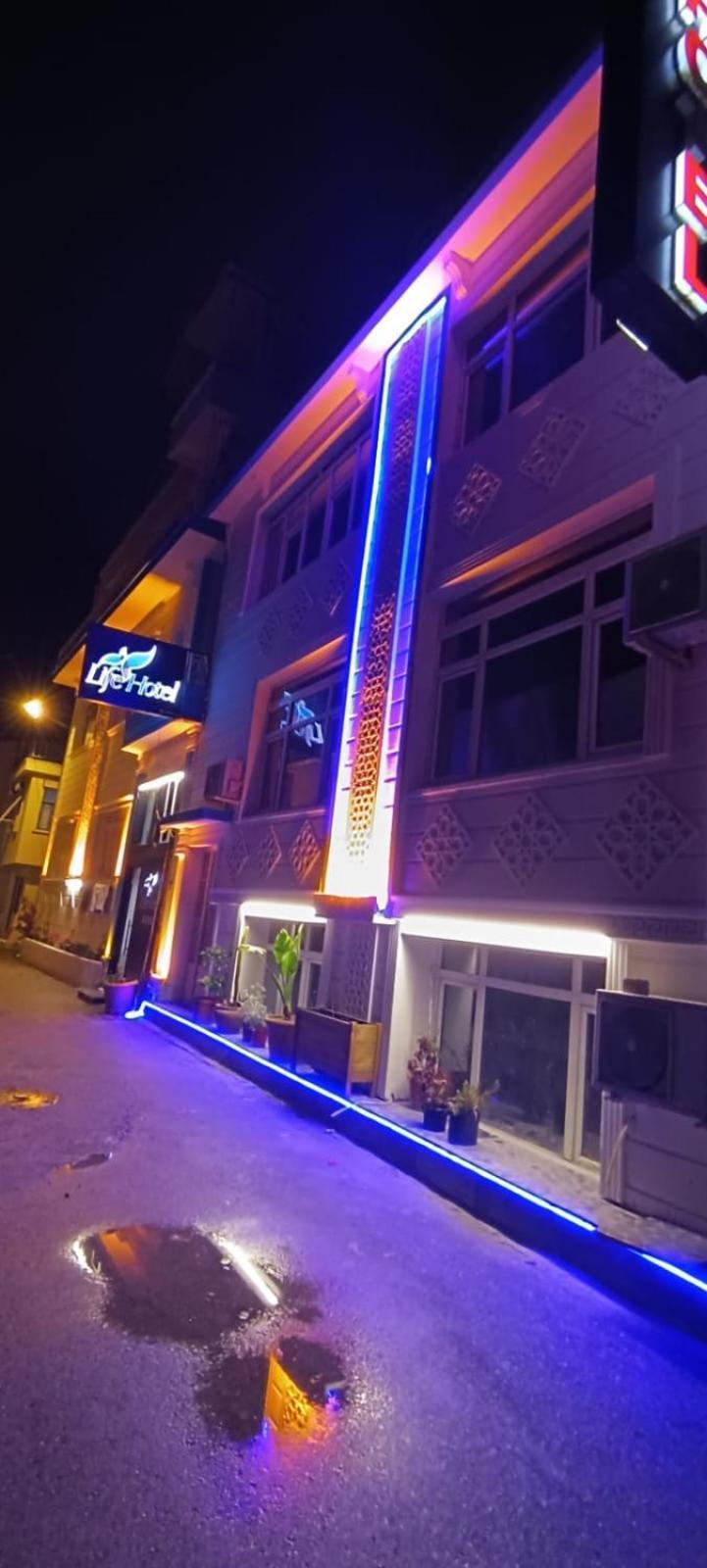 Life Hotel 3*