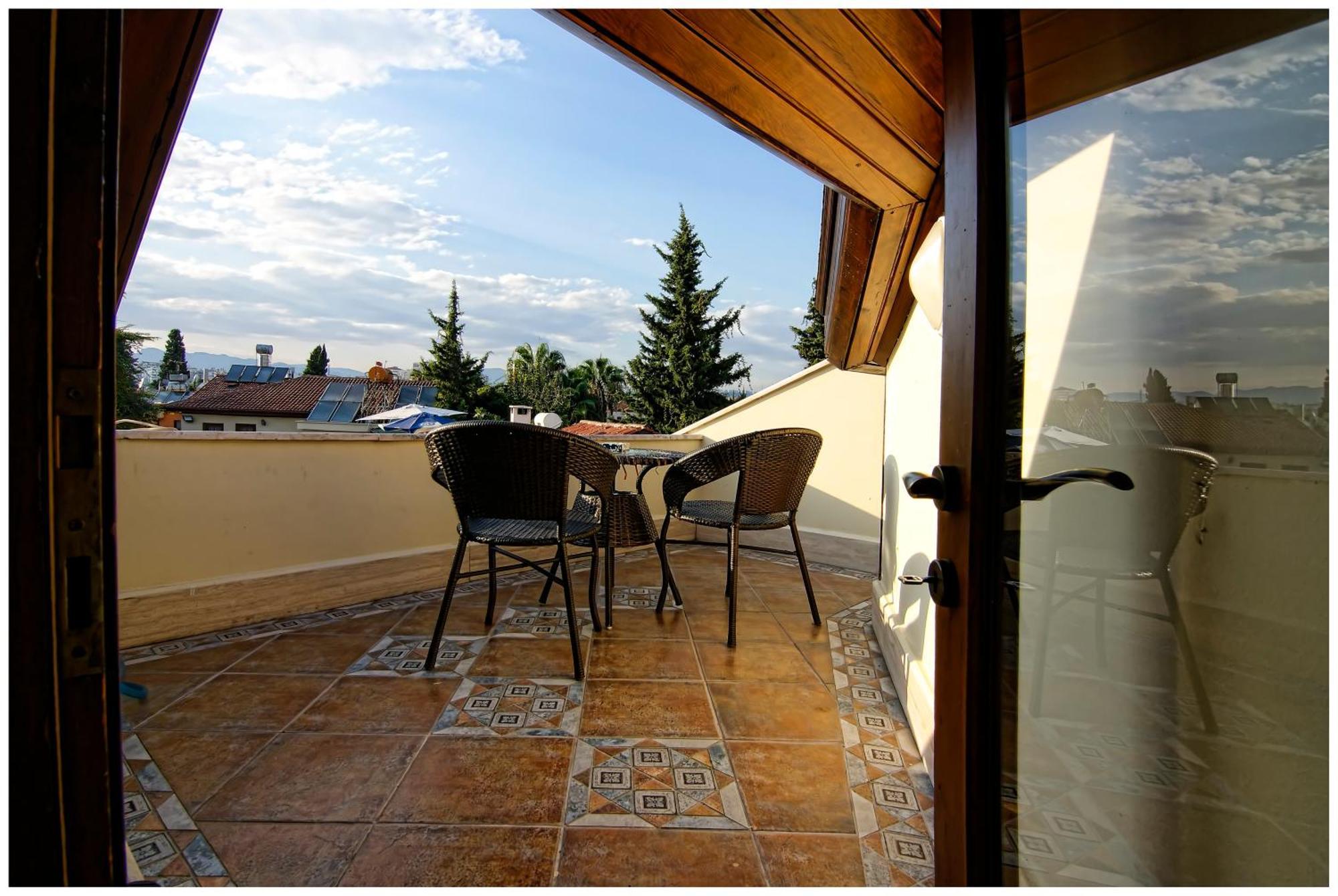 Hotel Minyon 3*