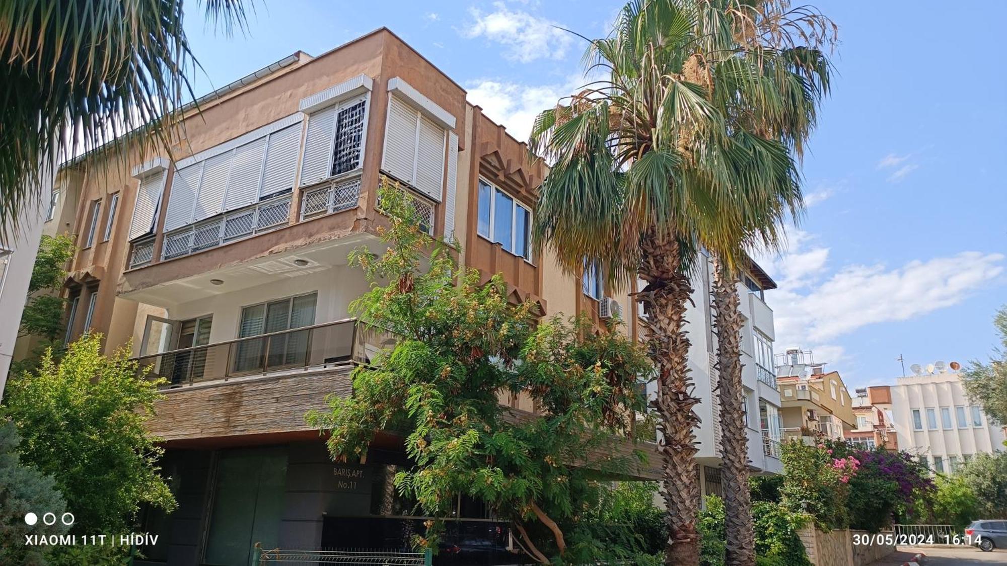 Lara'da Modern Bir Vaha Apartment Antalya