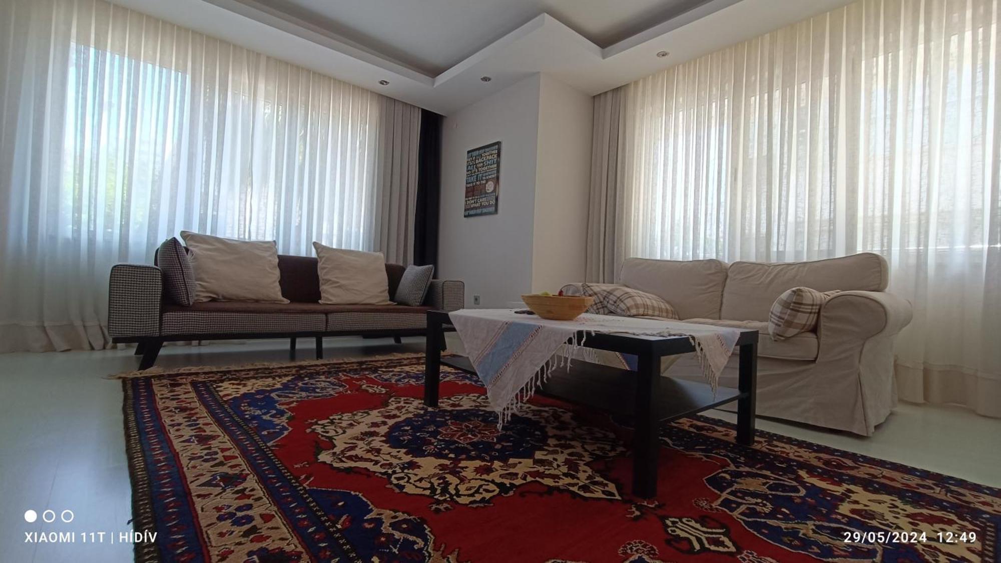 Lara'da Modern Bir Vaha Apartment
