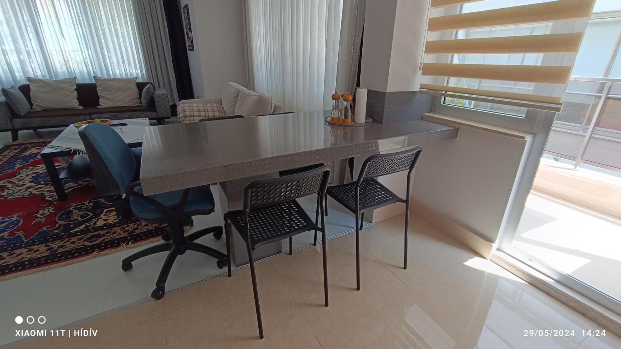 Lara'da Modern Bir Vaha Apartment Antalya