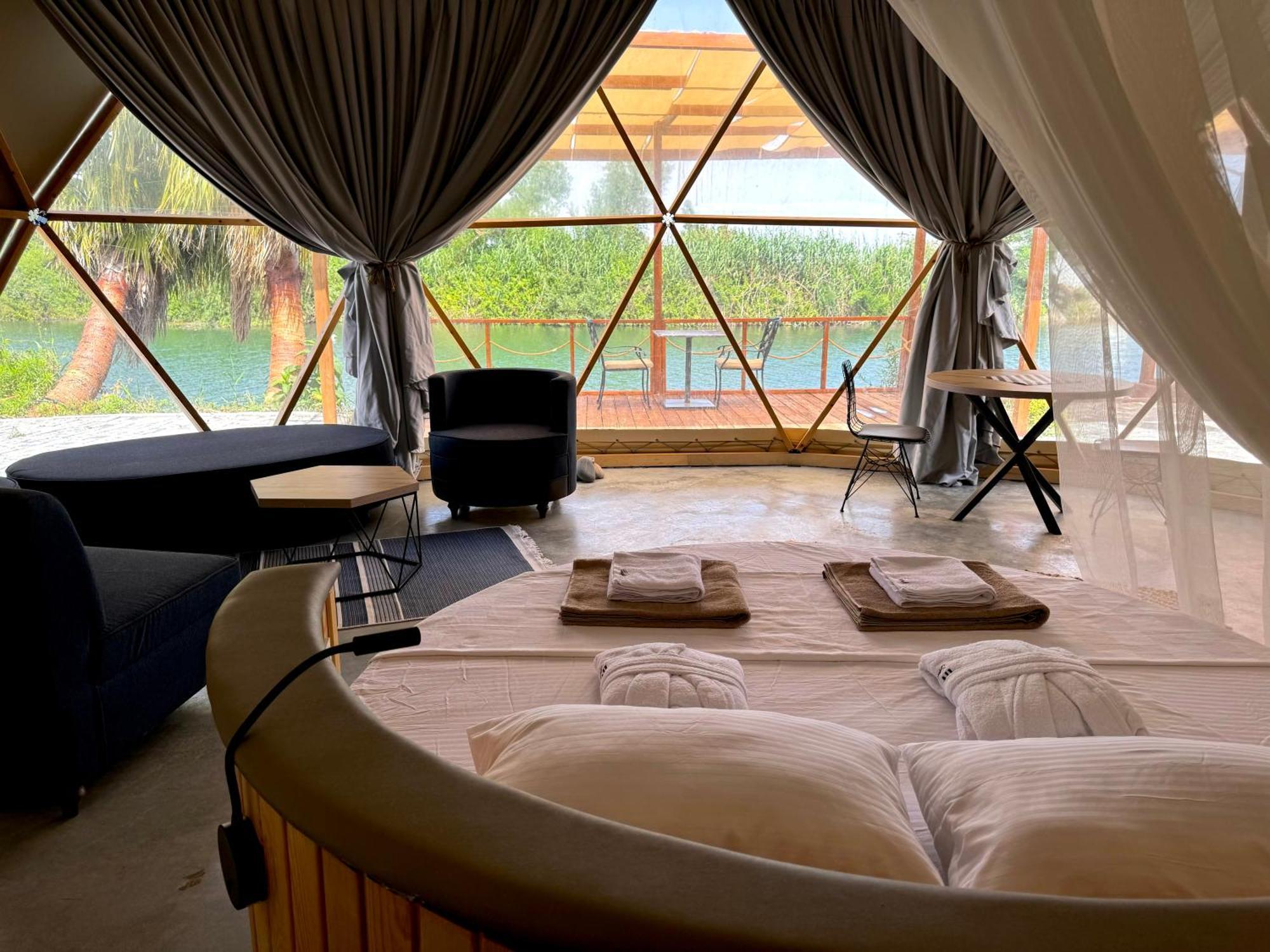 Luxury tent In Out Glamping *