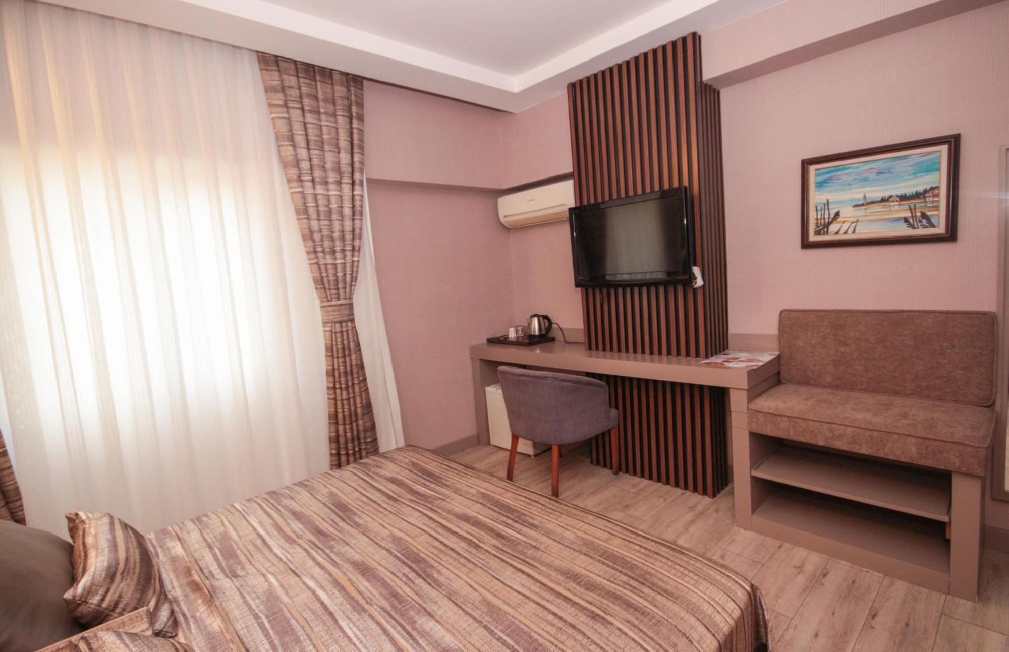 Otel Mostar 3*
