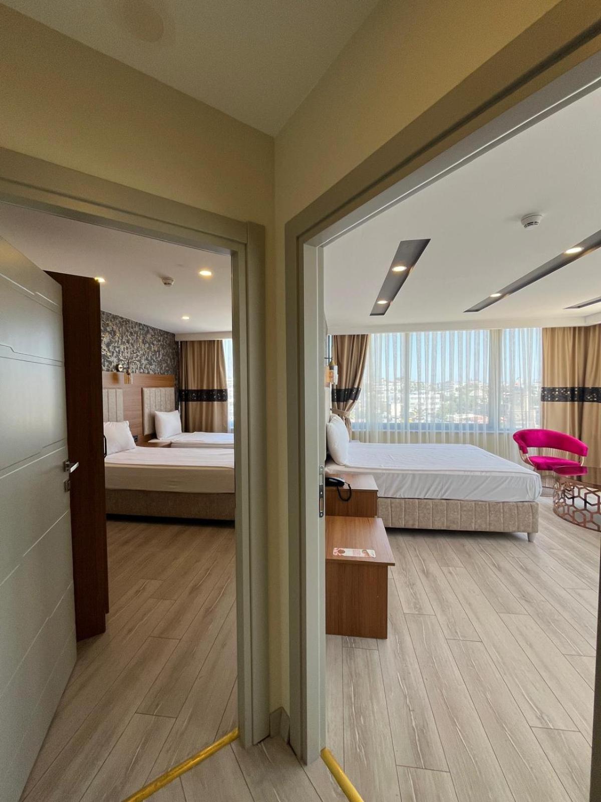 Otel Golden Lux