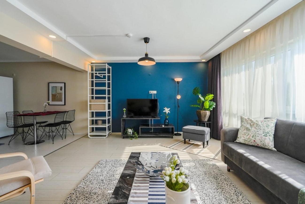 Stylish Flat Near Hadrians Gate