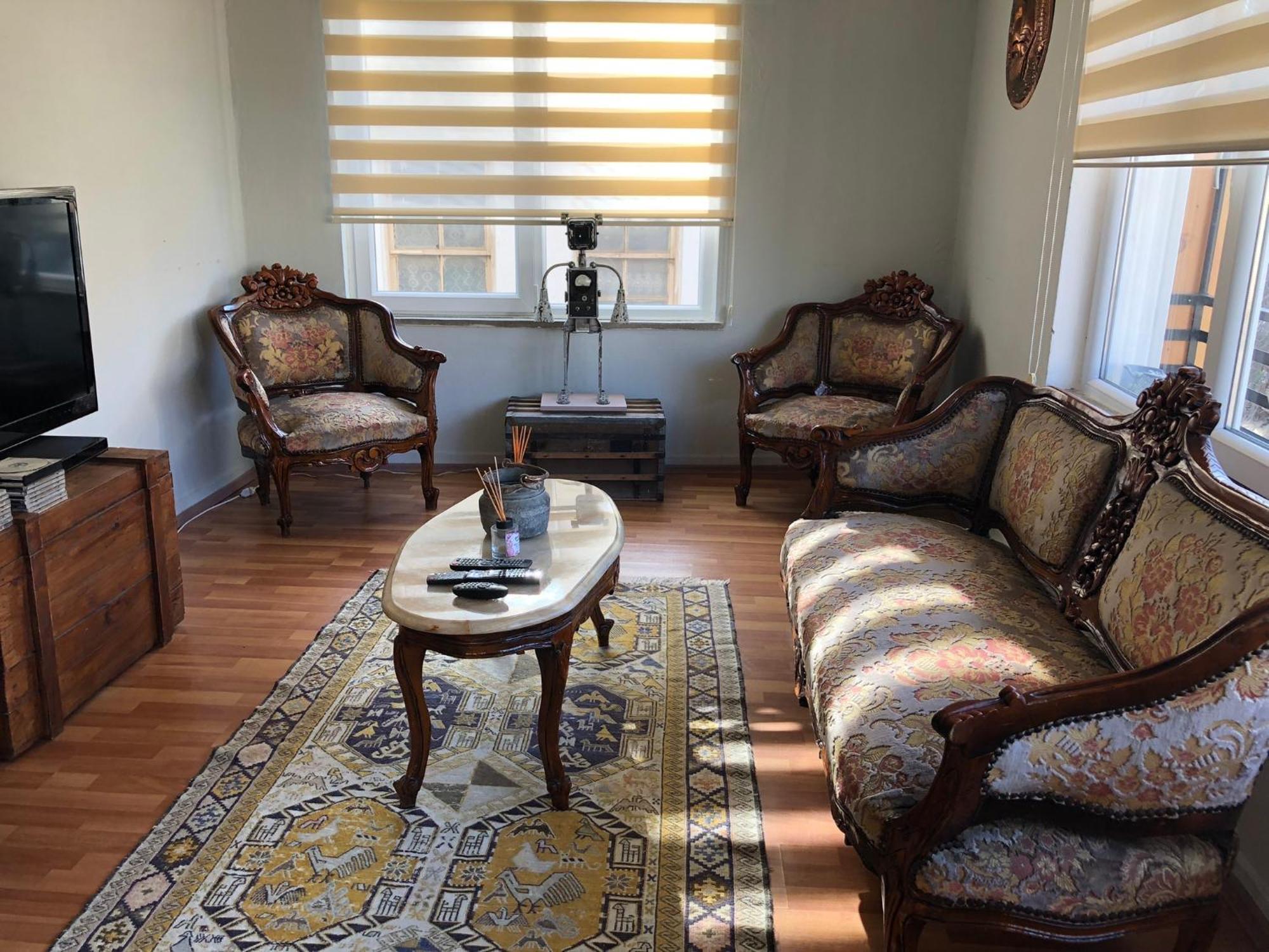 Apartment Ozzy Homes
