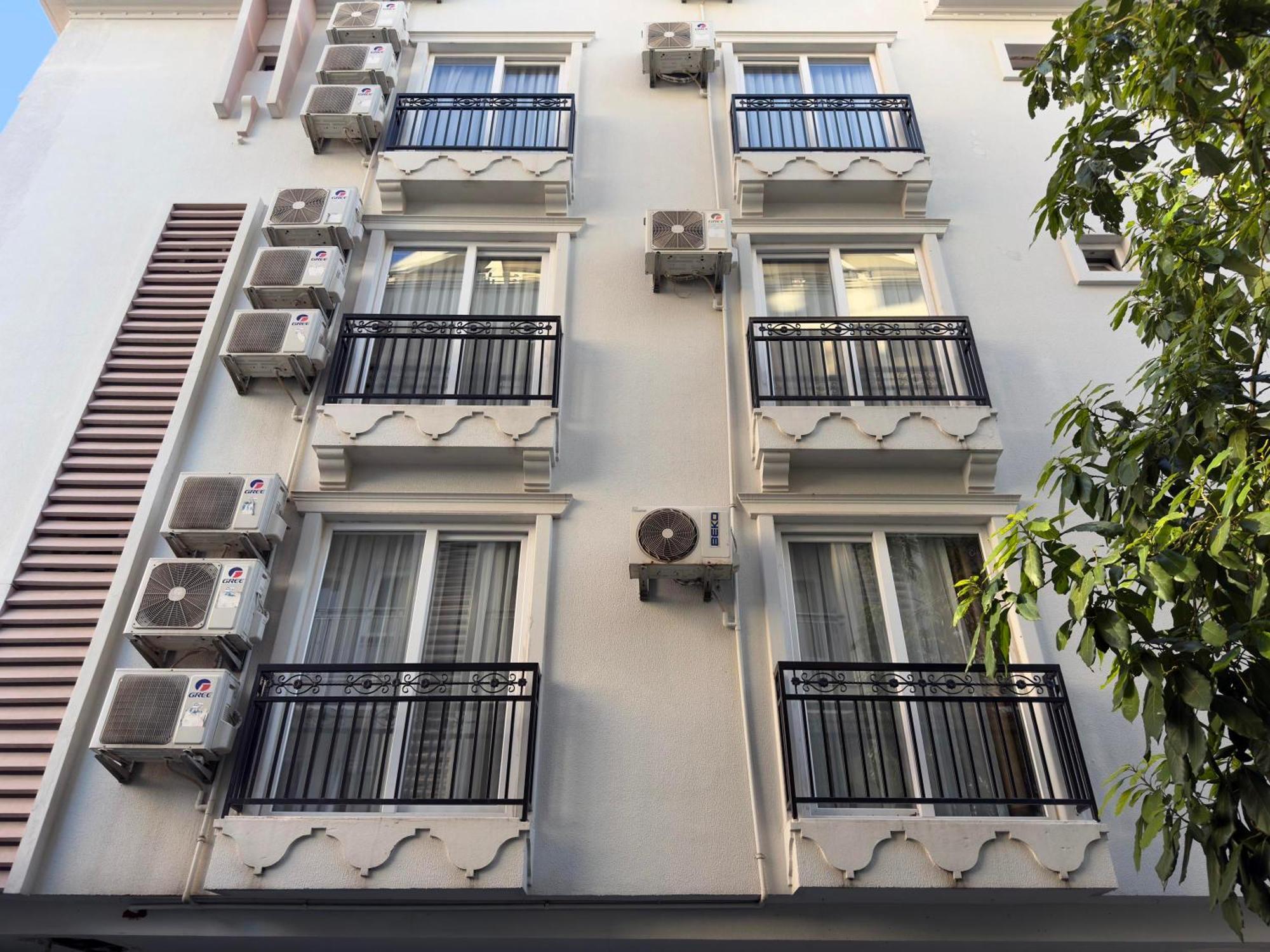Hotel Mandalin
