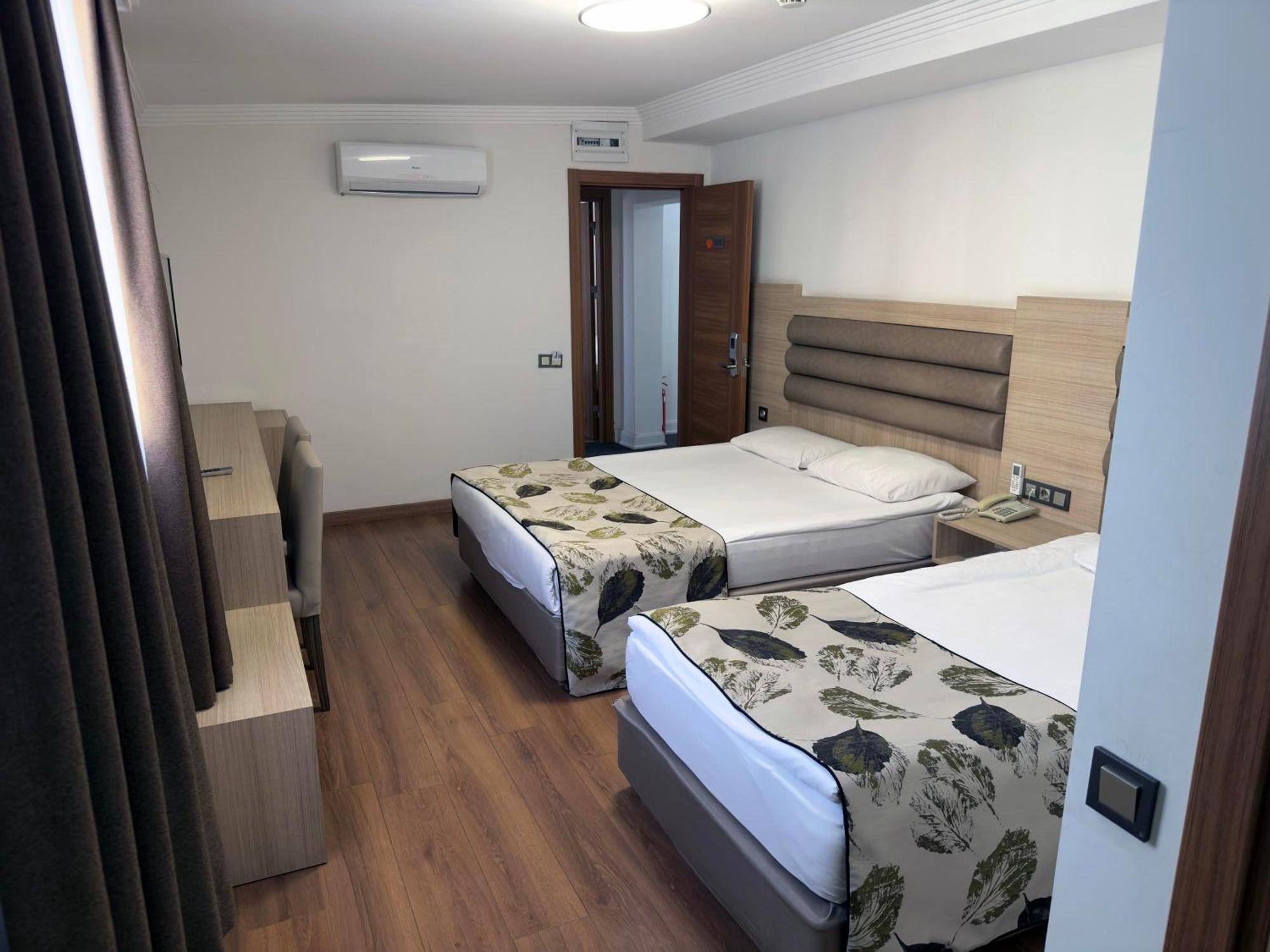 Hotel Mandalin *