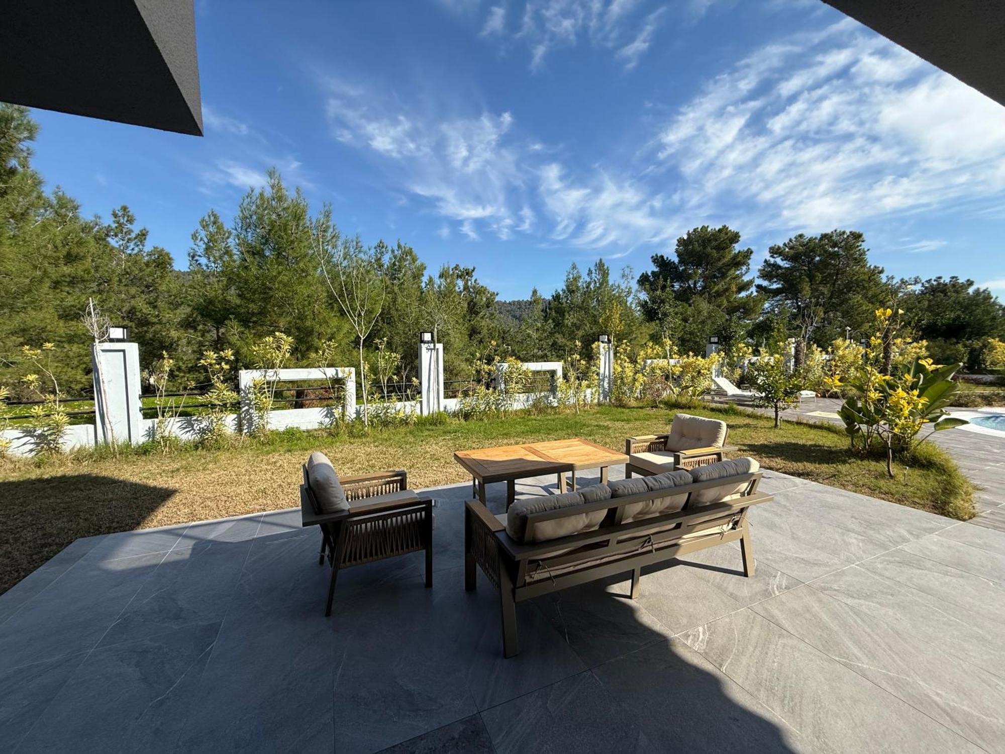 Villa Canyon Goeynuek Antalya With Pool *