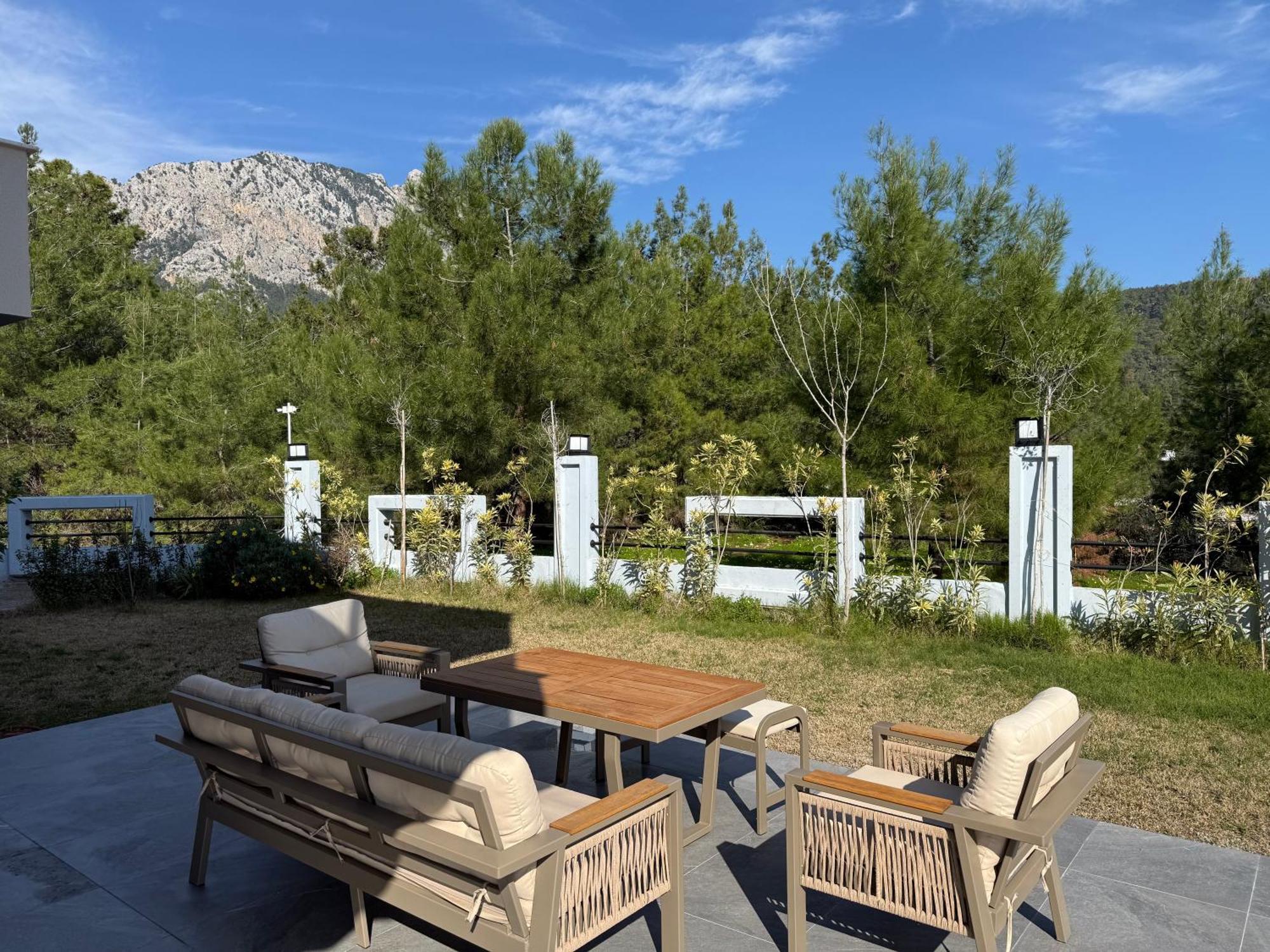Canyon Goeynuek Antalya With Pool