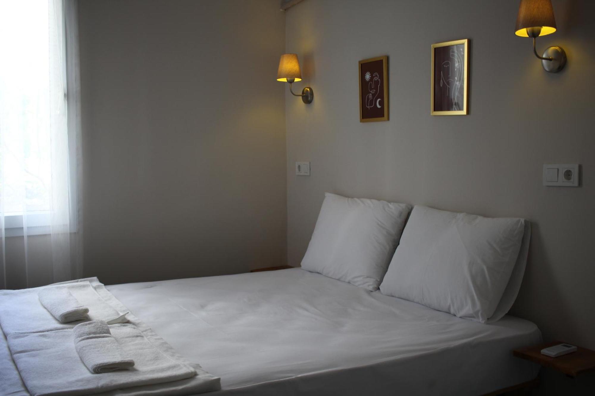 Homestay Holy *