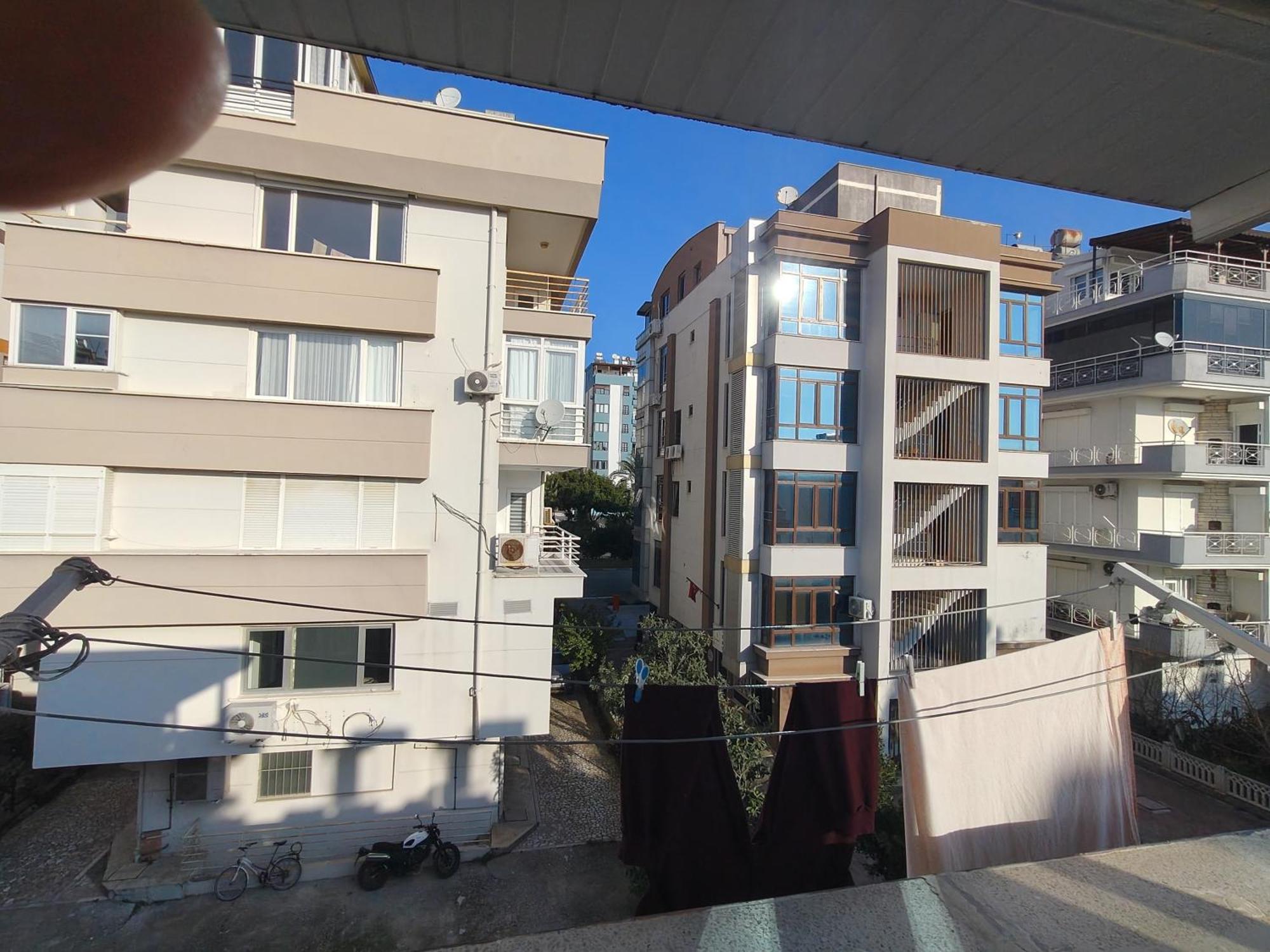 Kuk Apartment