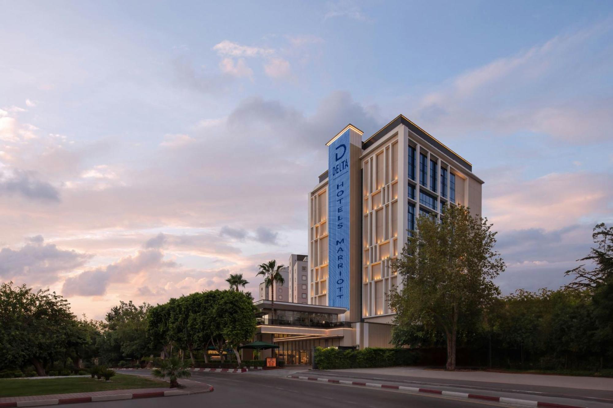 Delta By Marriott Lara - Adult Only 18 Otel