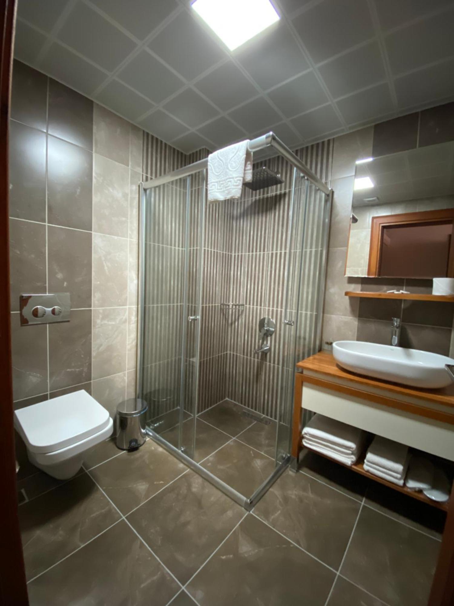 Kervan Otel 2*