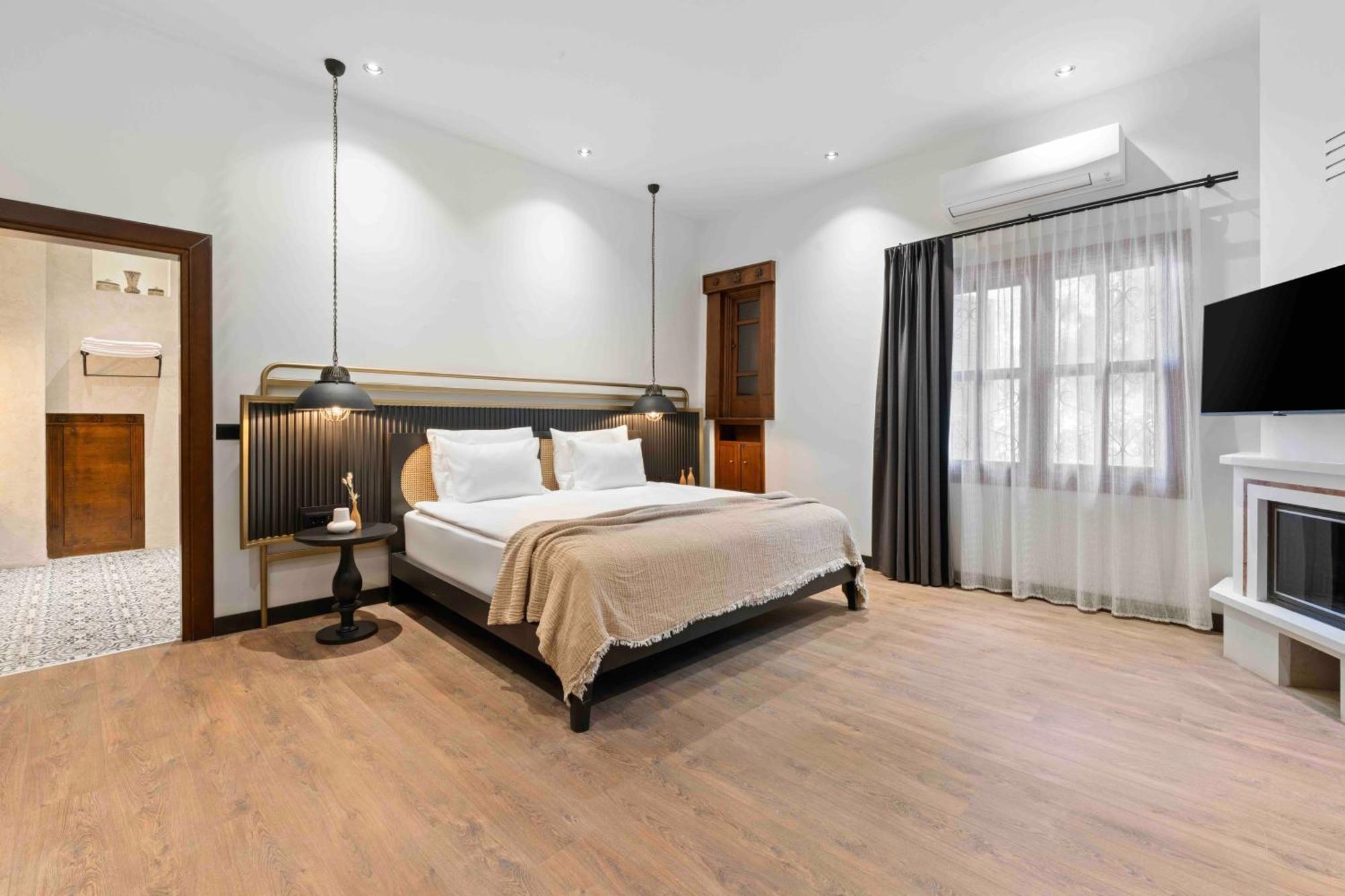 Otel Belmondo Old Town *