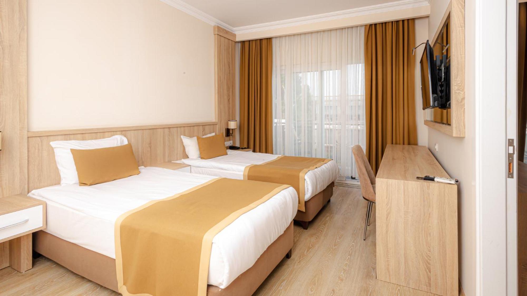 Hotel Lara Garden Antalya