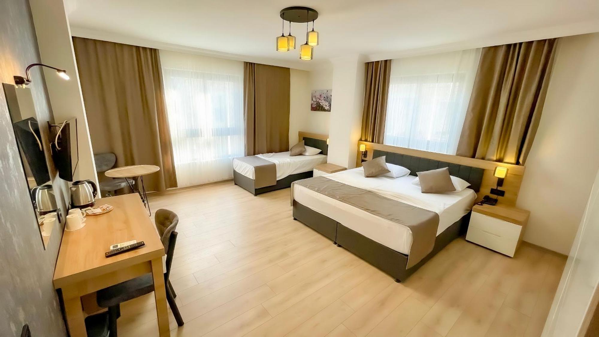 Bloomtalya Hotel *
