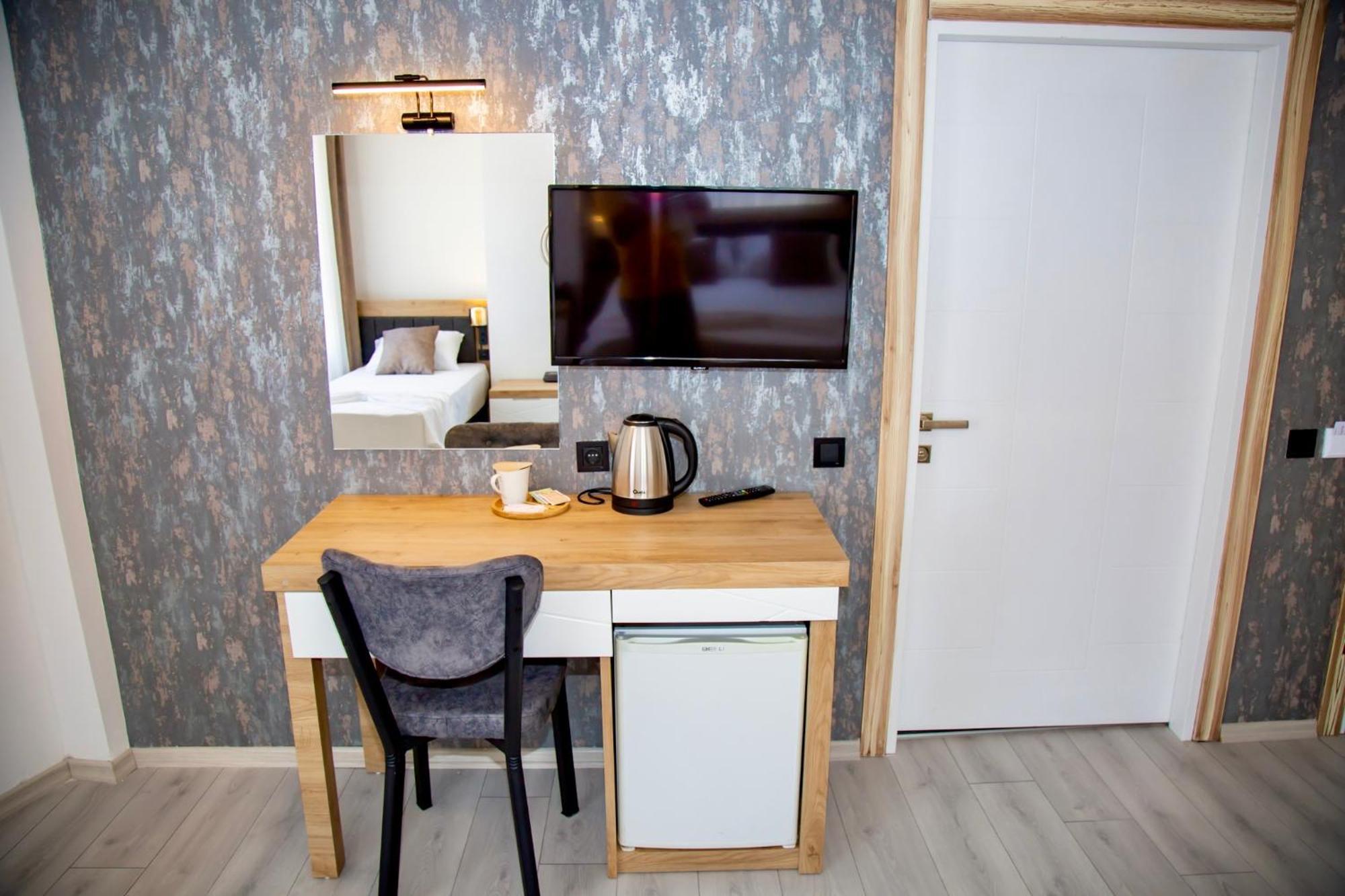 Hotel Bloomtalya *