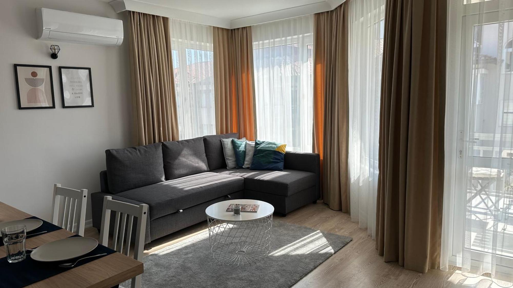 Skovde Apartment