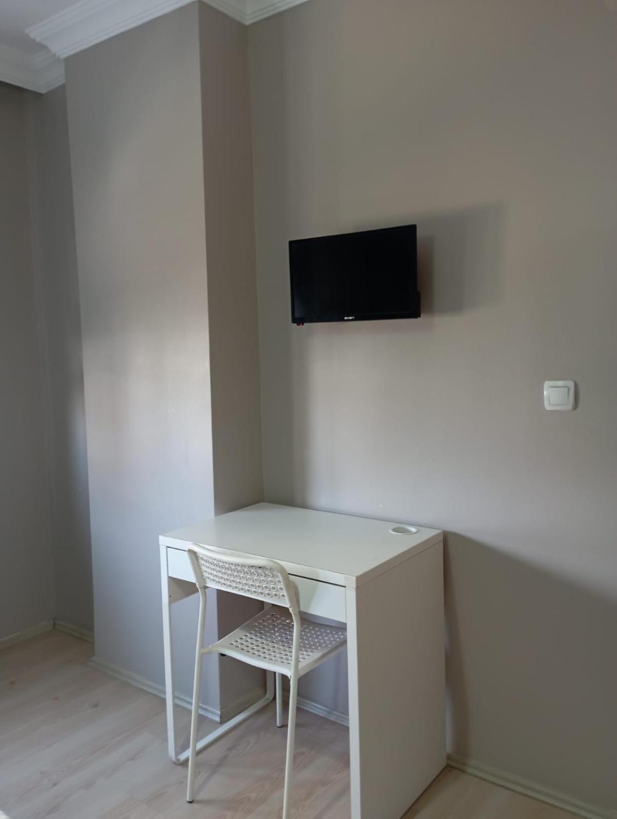 Khan's Aparthotel