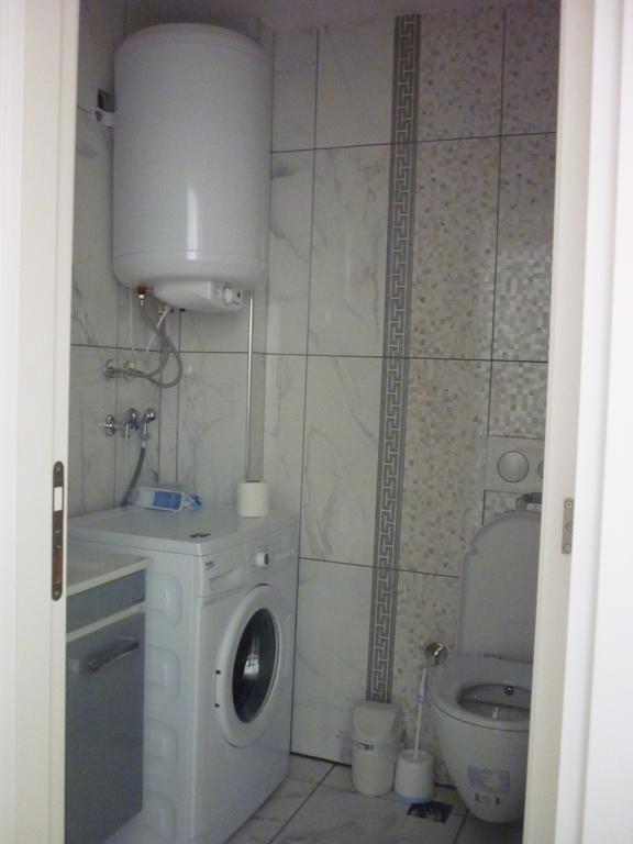Aqua Homes